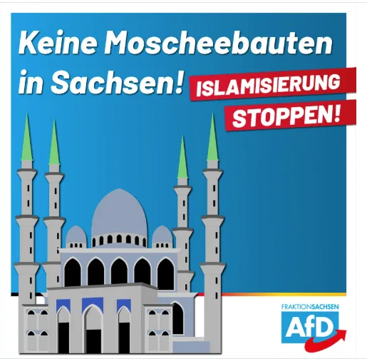 Eine animierte Moschee vor einem blauen Hintergrund auf dem steht „Keine Moscheebauten in Sachsen! ISLAMISIERUNG STOPPEN!" unten rechts sieht man das Logo der AfD Fraktion Sachsen