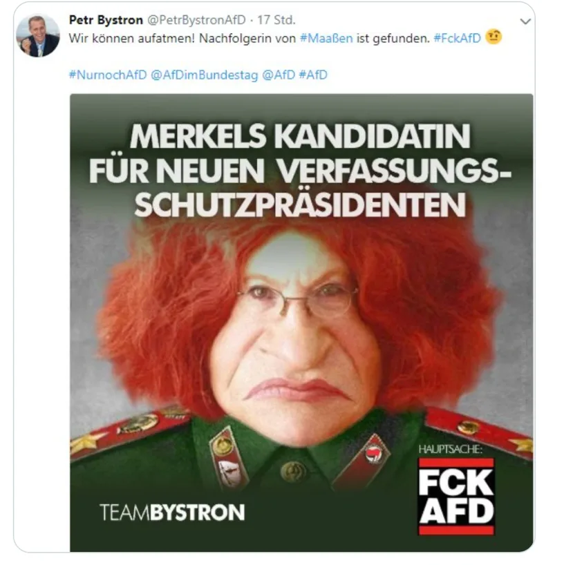 Ein Bild, das Text, Menschliches Gesicht, Screenshot, Kleidung enthält. KI-generierte Inhalte können fehlerhaft sein.